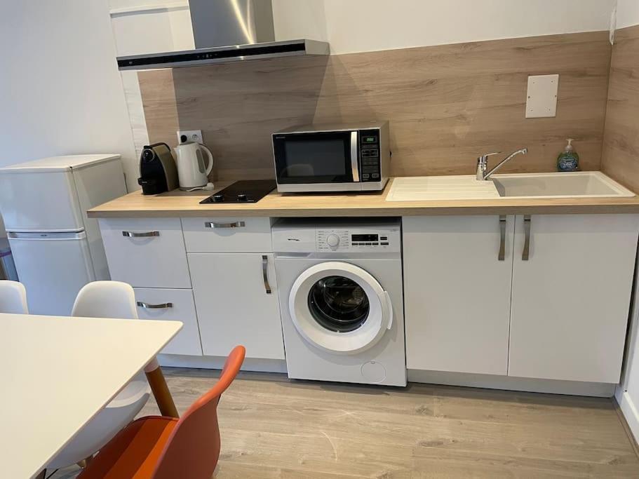 ベジエCosy T3 Proche Gare Et Polygoneアパートメント エクステリア 写真